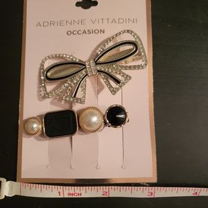 Adrienne Vittadini set of 2 clips
